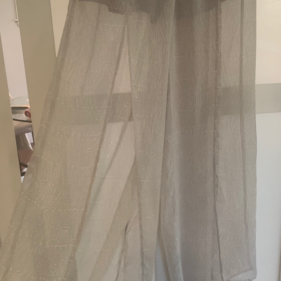 Wide leg sheer pant - Picture 2 of 4